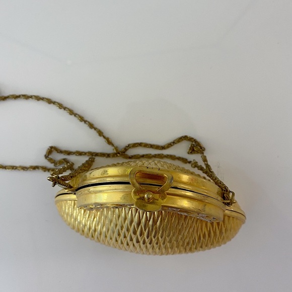 Small vintage gold clasp purse - Picture 2 of 4